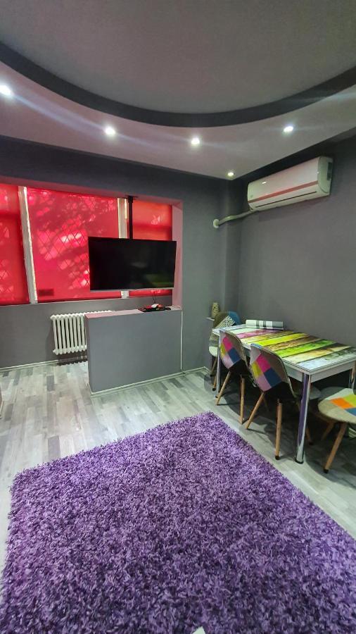 شقة Apartament Butterfly Mamaia Intrare كونستانتا المظهر الخارجي الصورة